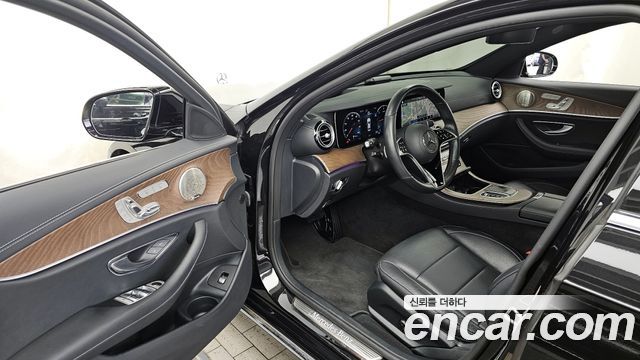 Mercedes-Benz E-Class E220d 4MATIC Exclusive