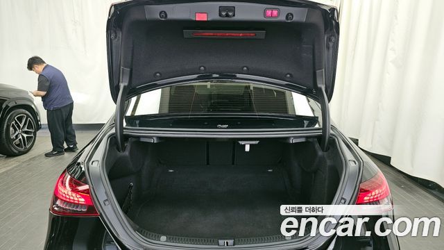 Mercedes-Benz E-Class E220d 4MATIC Exclusive