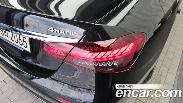 Mercedes-Benz E-Class E220d 4MATIC Exclusive