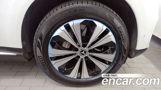 Mercedes-Benz EQC EQC400 4MATIC