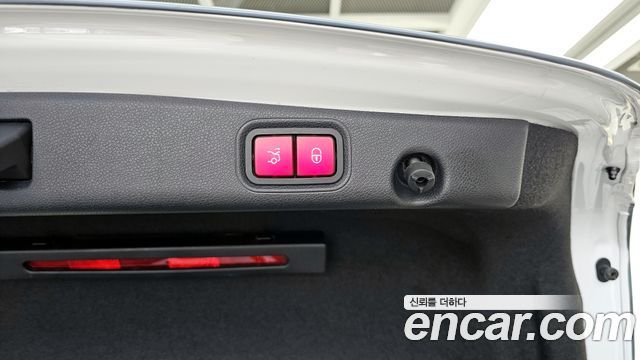 Mercedes-Benz E-Class E250 Exclusive
