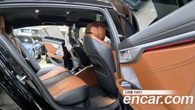 BMW 8-Series M850i xDrive Gran Coupe