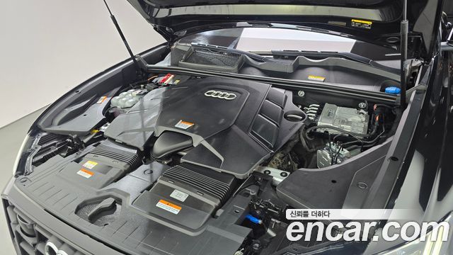 Audi Q8 55 TFSI Quattro Premium