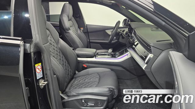 Audi Q8 55 TFSI Quattro Premium