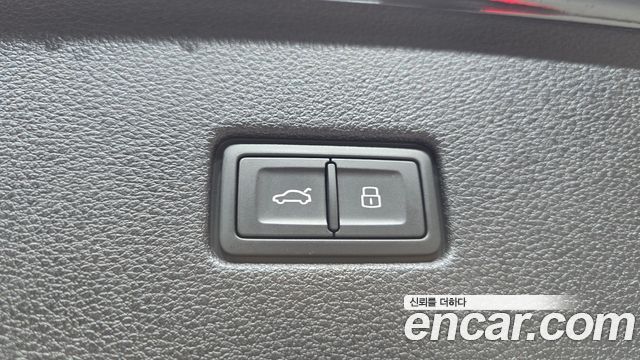 Audi Q8 55 TFSI Quattro Premium