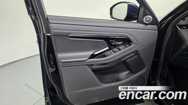 Land Rover Range Rover Evoque P250 R-Dynamic SE