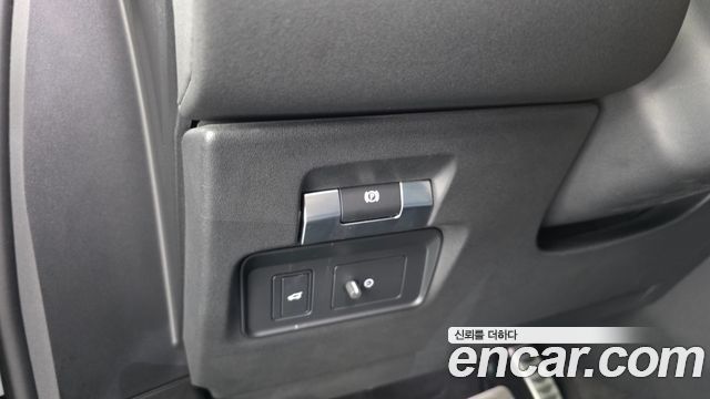 Land Rover Range Rover Evoque P250 R-Dynamic SE