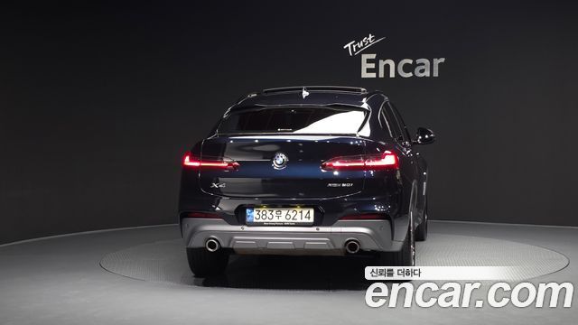 BMW X4 xDrive20i M Sports X Onlile Exclusive Edition