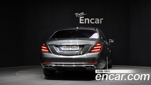 Mercedes-Benz S-Class Maybach S560 4MATIC