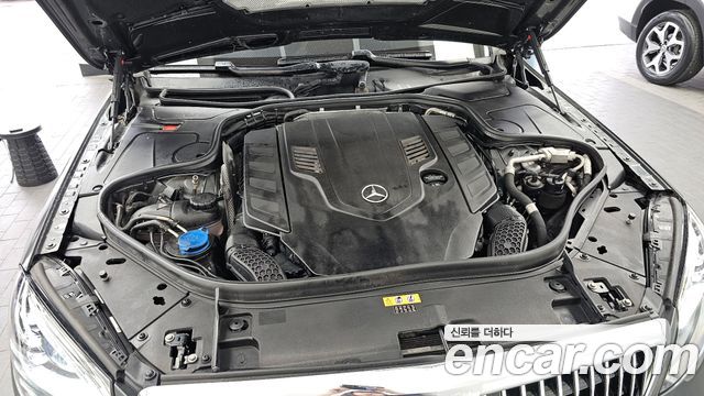 Mercedes-Benz S-Class Maybach S560 4MATIC