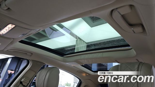 Mercedes-Benz S-Class Maybach S560 4MATIC