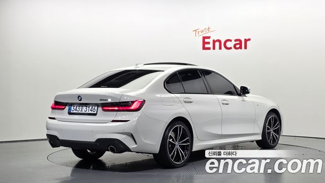 BMW 3-Series 330e M Sport