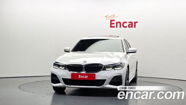BMW 3-Series 330e M Sport