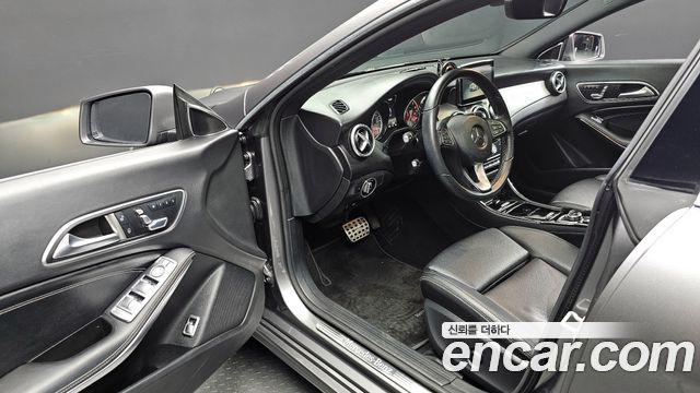 Mercedes-Benz CLA-Class CLA200 d