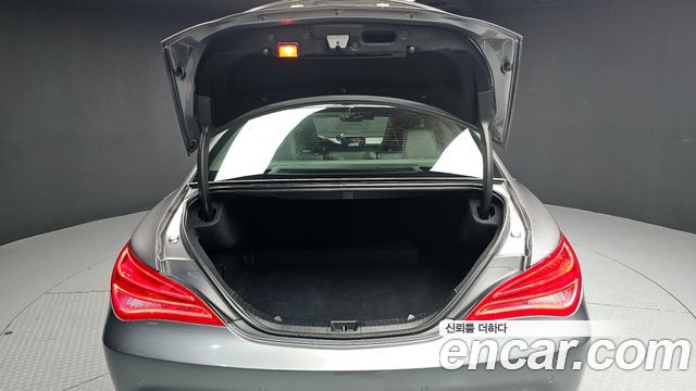Mercedes-Benz CLA-Class CLA200 d
