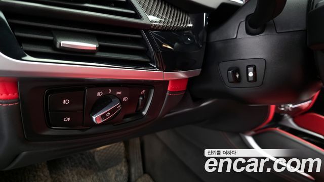 BMW X5M 4.4