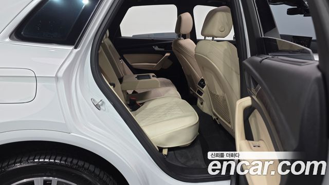 Audi Q5 45 TFSI Quattro Premium