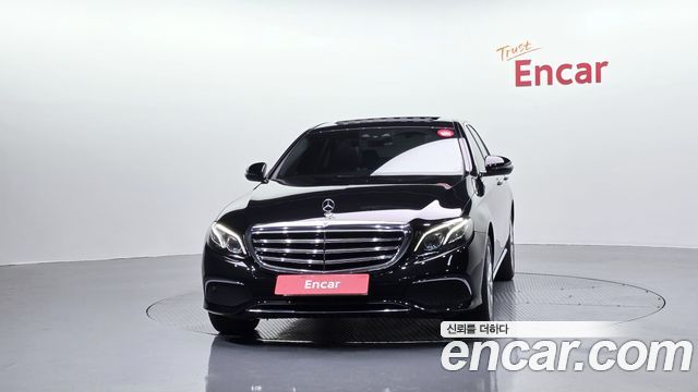 Mercedes-Benz E-Class E220d 4MATIC Exclusive