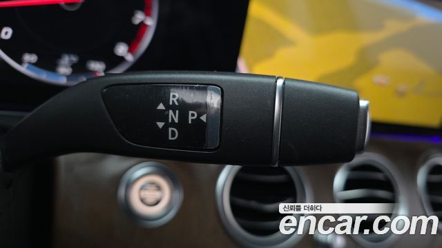 Mercedes-Benz E-Class E300 Exclusive