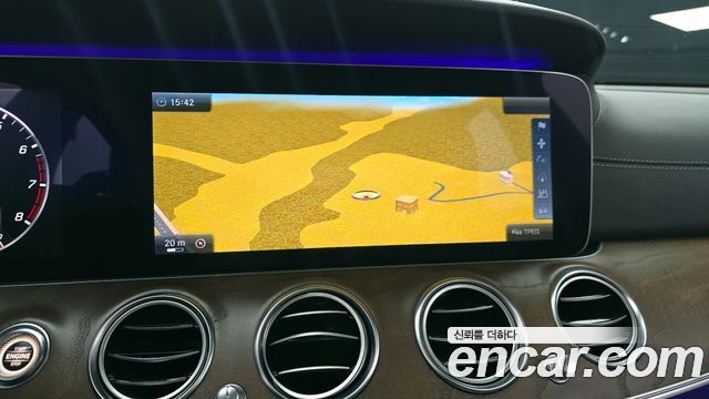 Mercedes-Benz E-Class E300 Exclusive