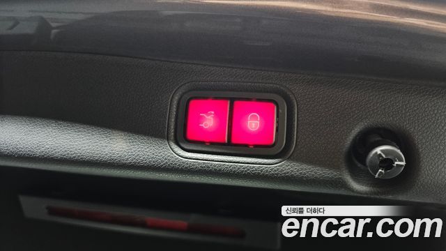 Mercedes-Benz E-Class E300 Exclusive