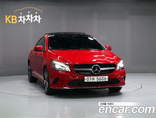 Mercedes-Benz CLA-Class CLA250 4MATIC