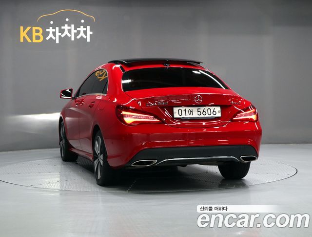 Mercedes-Benz CLA-Class CLA250 4MATIC