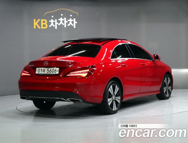 Mercedes-Benz CLA-Class CLA250 4MATIC