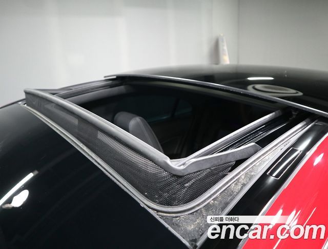 Mercedes-Benz CLA-Class CLA250 4MATIC