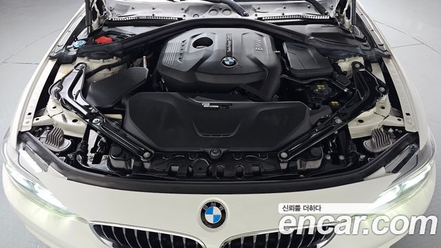 BMW 4-Series 430i M Sport Convertible
