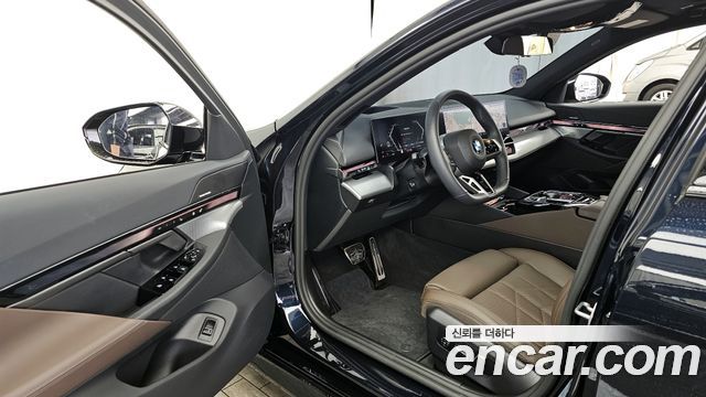 BMW 5-Series 520i M Sport