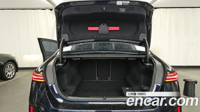 BMW 5-Series 520i M Sport