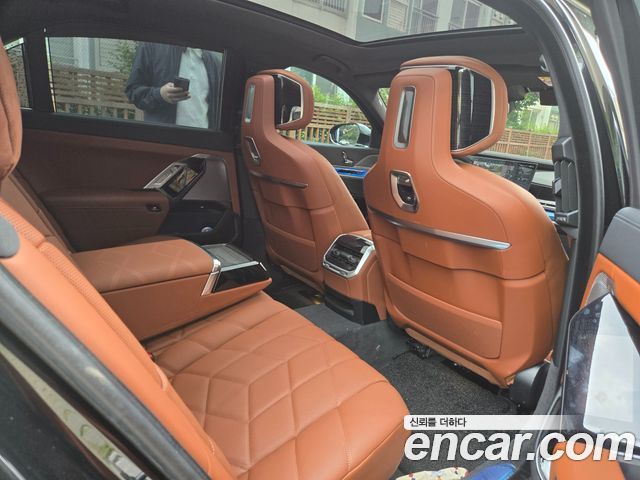 BMW 7-Series 740d xDrive M Sport