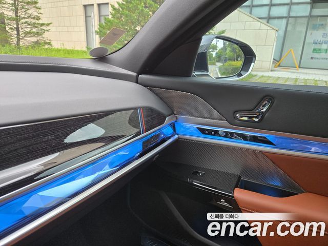 BMW 7-Series 740d xDrive M Sport