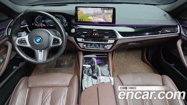 BMW 5-Series 530e M Sport