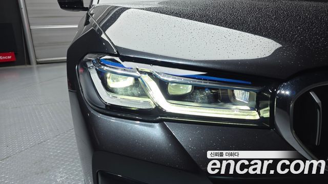 BMW 5-Series 530e M Sport