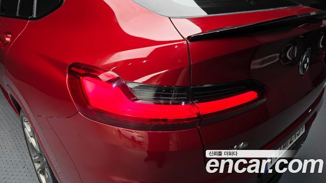 BMW X4 xDrive M40i