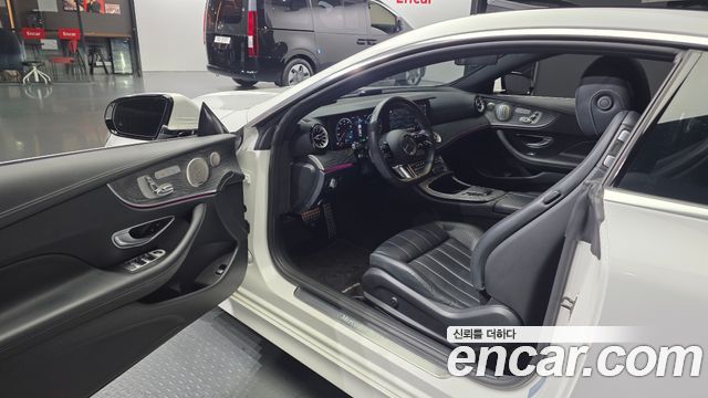 Mercedes-Benz E-Class E450 4MATIC Coupe