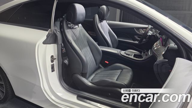 Mercedes-Benz E-Class E450 4MATIC Coupe