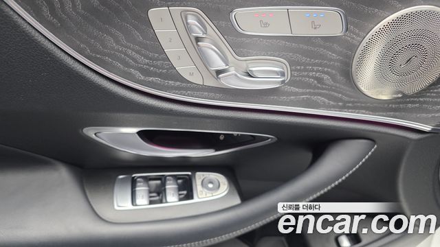 Mercedes-Benz E-Class E450 4MATIC Coupe