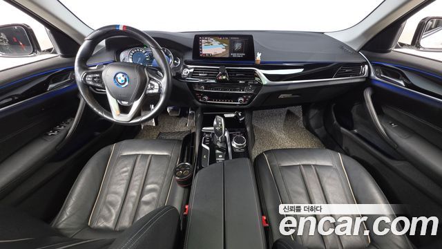 BMW 5-Series 520d Luxury Plus