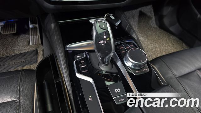 BMW 5-Series 520d Luxury Plus