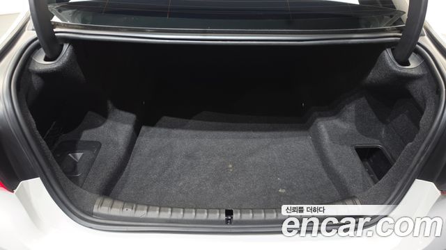 BMW 5-Series 520d Luxury Plus