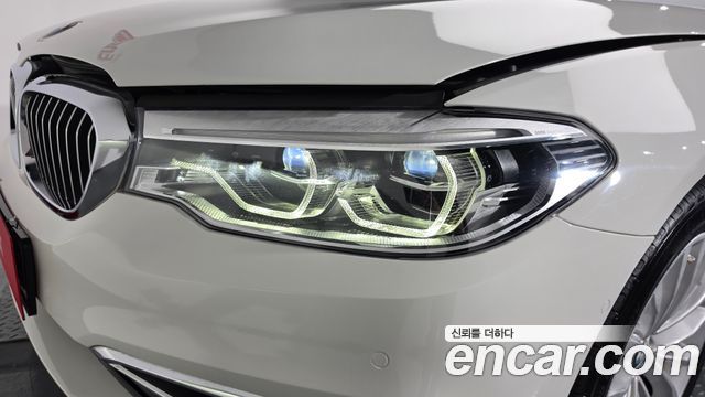 BMW 5-Series 520d Luxury Plus