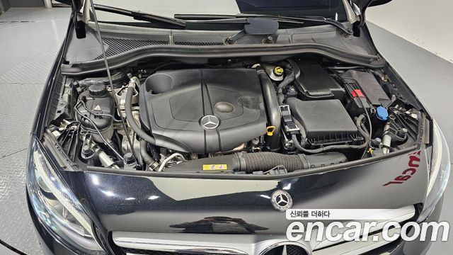 Mercedes-Benz B-Class B200 d