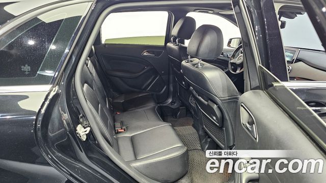 Mercedes-Benz B-Class B200 d