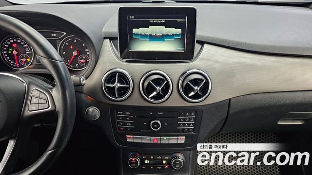 Mercedes-Benz B-Class B200 d