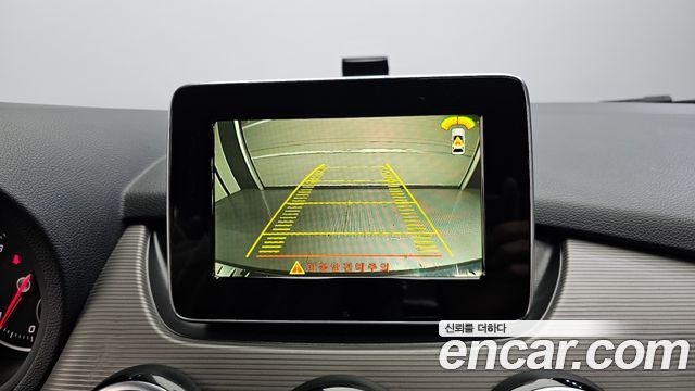 Mercedes-Benz B-Class B200 d