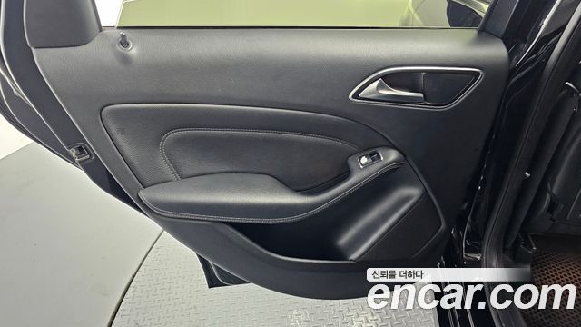Mercedes-Benz B-Class B200 d