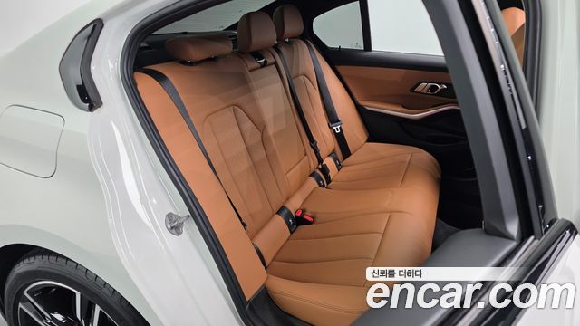 BMW 3-Series 320i M Sport